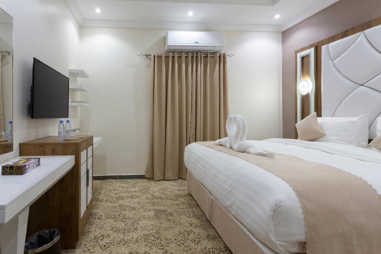 Aparthotel Dior 3*